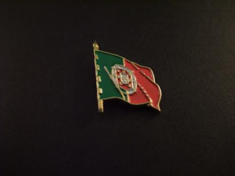 Vlag van Portugal met het wapenschild van Portugal,de escudo
